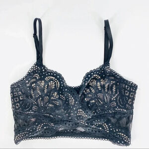 Victoria’s Secret XS black lace Bralette